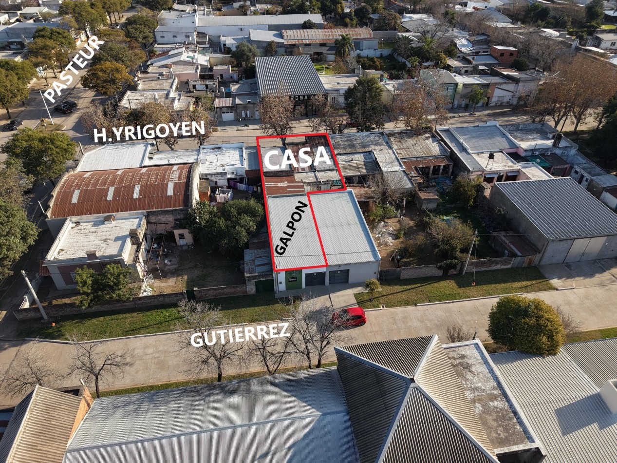 CASA A RECICLAR + GALPON NUEVO!