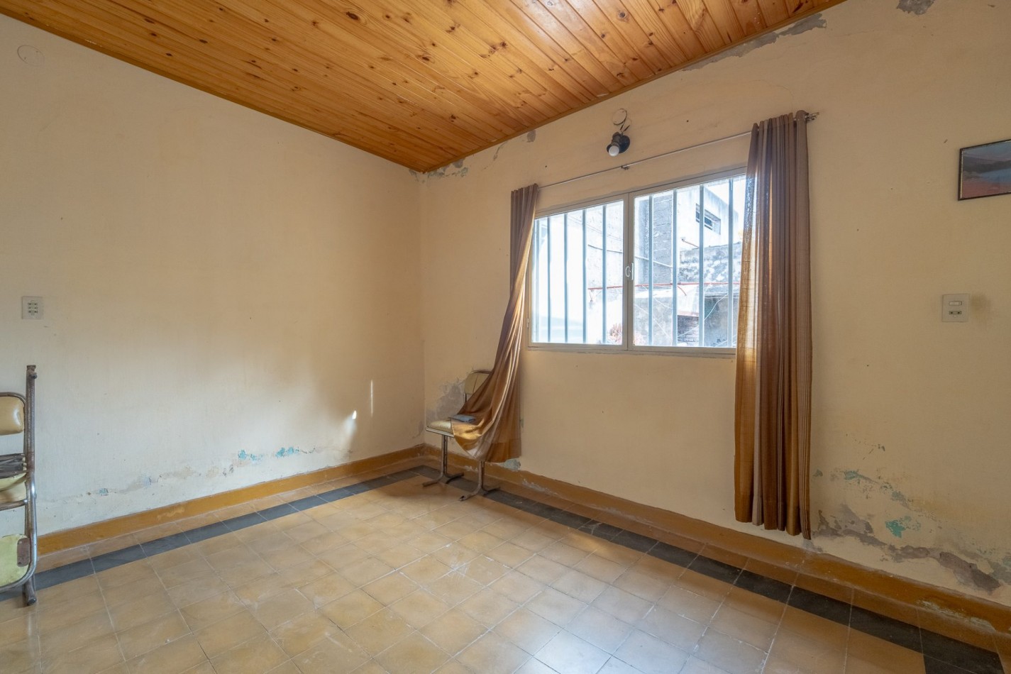 CASA SOBRE S. ARCAS / OPCION CASA + GALPON LINDERO (Tenemos exclusividad!)