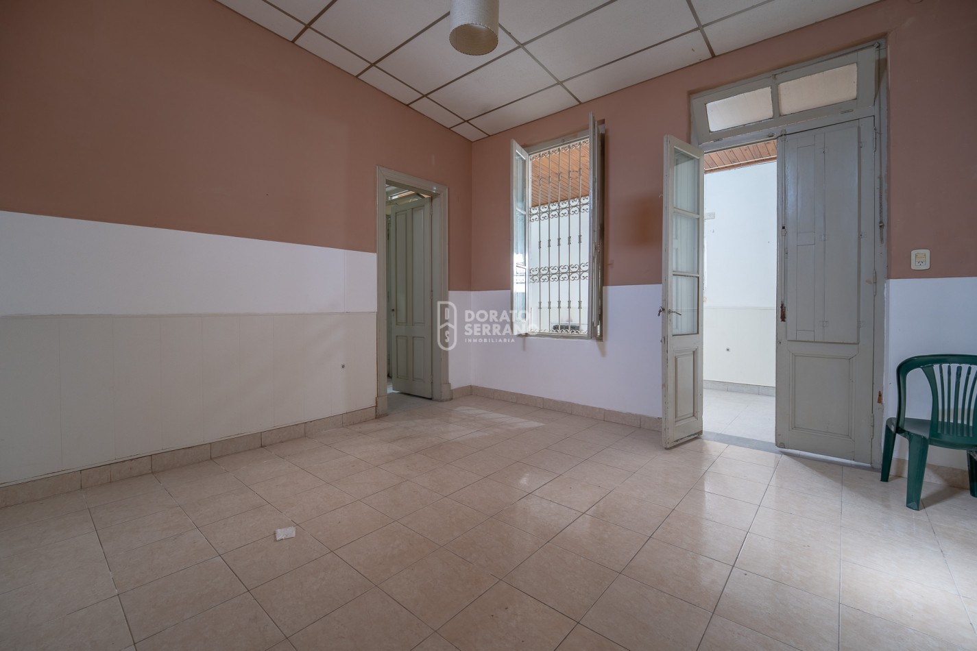 COMPLEJO DE 3 DEPTOS. CENTRICOS + PLUS: LOTE REMANENTE!  