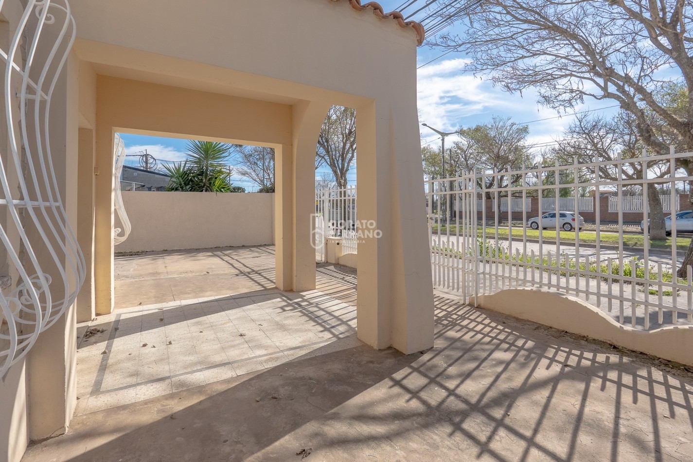 CASA + CONSTRUCCION INDUSTRIAL + LOTE XL!