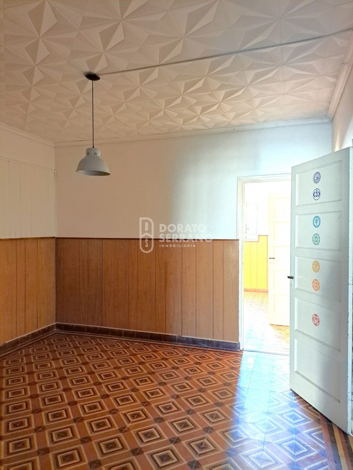 SOBRE AVENIDA! 4 INGRESOS / MAXIMO POTENCIAL!