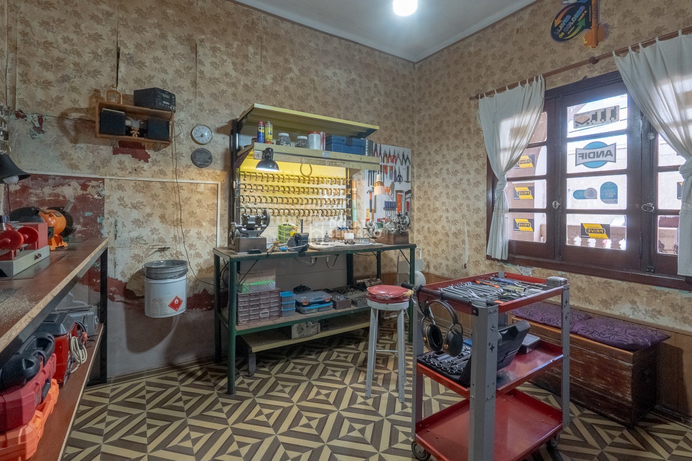 CASA ESTILO COLONIAL - TODOS LOS SERVICIOS!