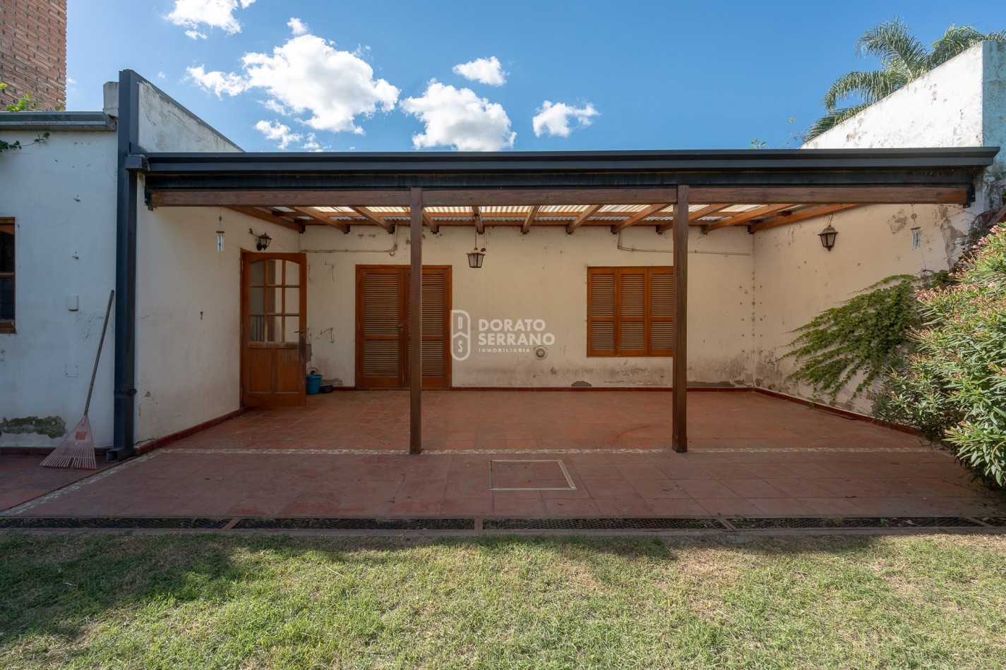 CASA LISTA PARA HABITAR! TODOS LOS SERVICIOS!