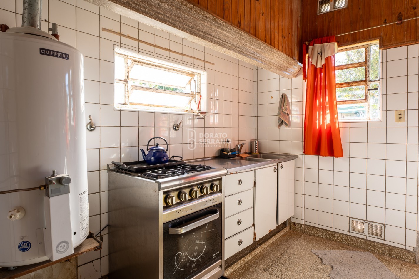 PORTE Y ESTILO PROPIO - AREA CENTRAL!