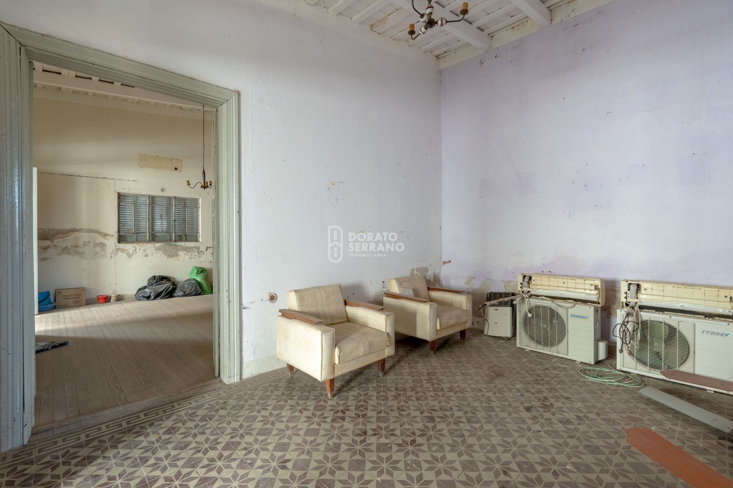 LOTE + CASA A DEMOLER O RECICLAR