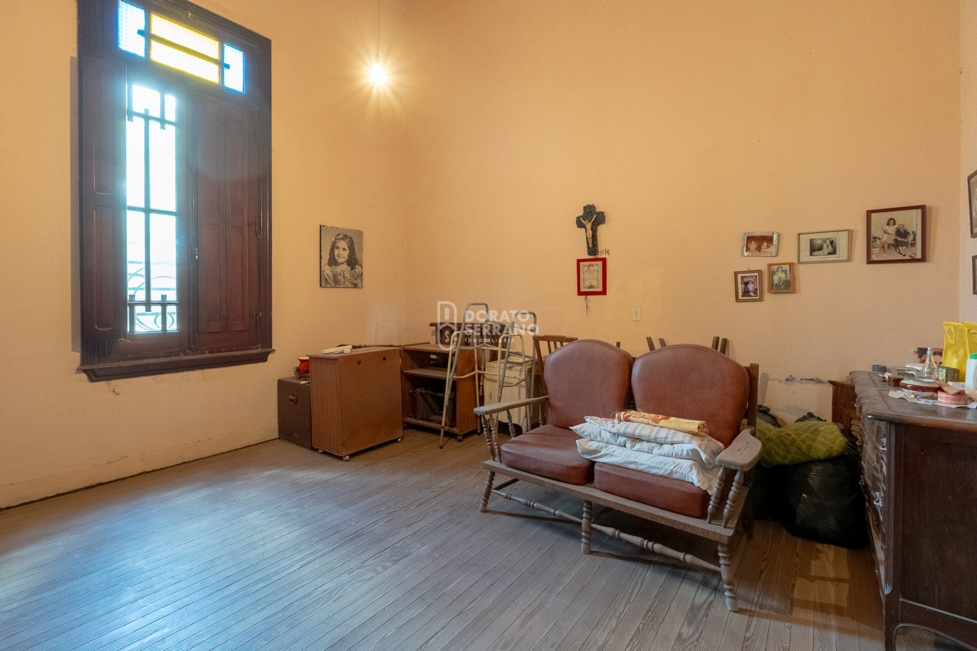 CASA ESTILO COLONIAL - TODOS LOS SERVICIOS!