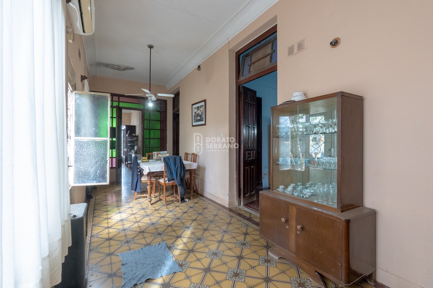 CASA ESTILO COLONIAL - TODOS LOS SERVICIOS!