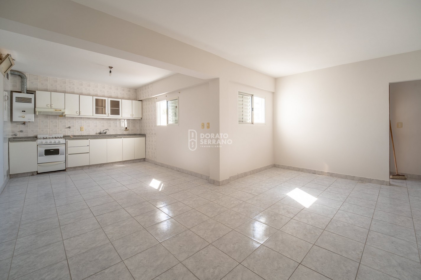 DEPTO. GIGANTE EN MICROCENTRO! 132 M2 EXCLUSIVOS & PLUS TERRAZA SOLARIUM!