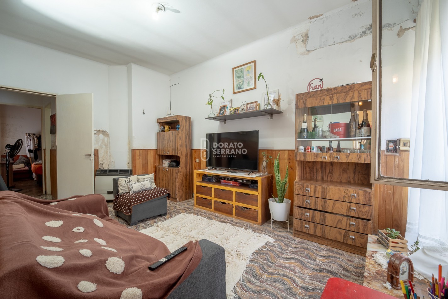 PRACTICA Y BIEN UBICADA! TODOS LOS SERVICIOS!