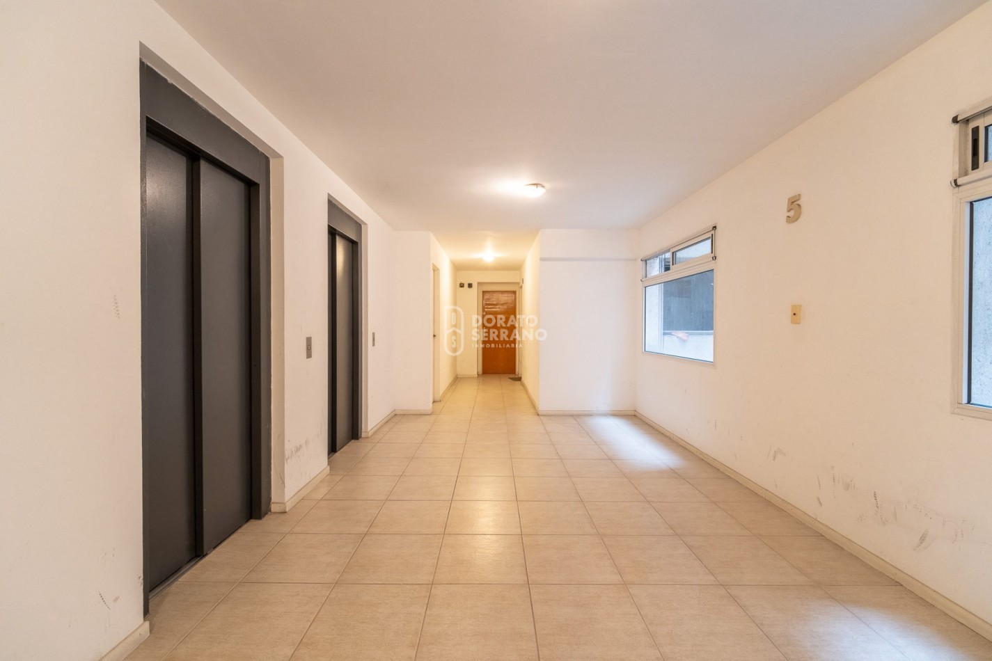 DEPTO. 1 DORMITORIO Y BAULERA S/ PEATONAL SAN MARTIN. ROSARIO!