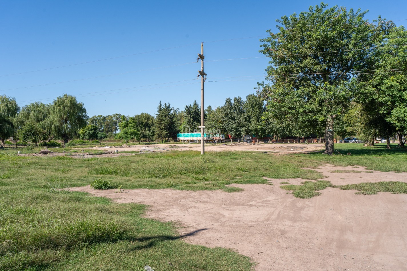 LOTE  ESTRATEGICO / MILLS Y B. SUR MER /   