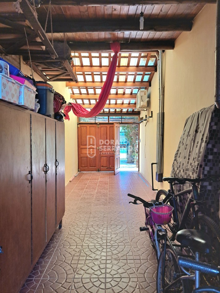 IMPECABLE CASA-HABITACION! 