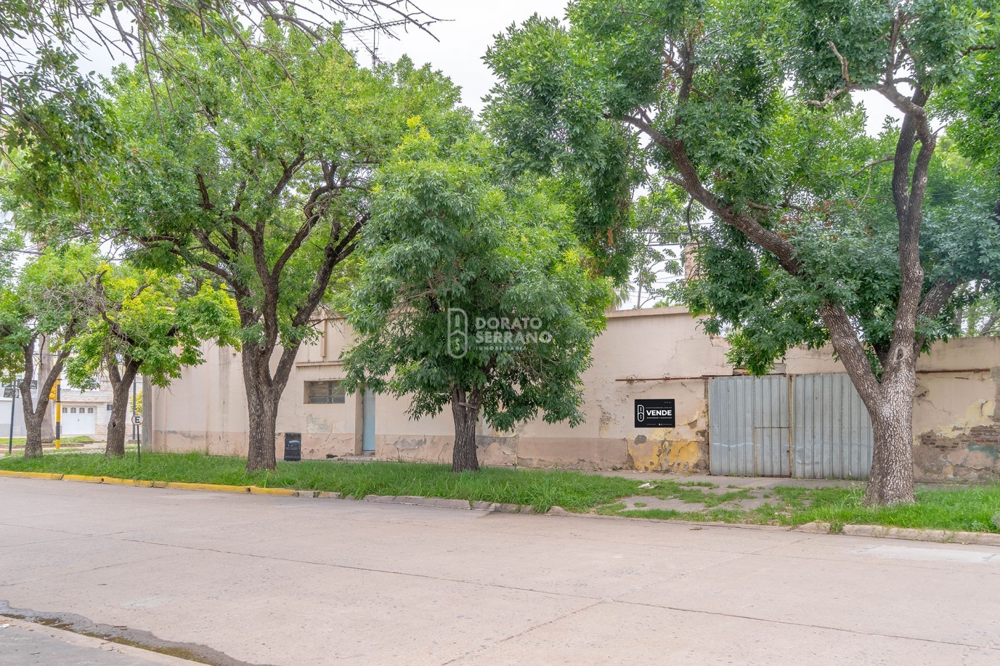 42 MTS. DE FRENTE EN ESQUINA! MAXIMAS POSIBILIDADES SOBRE 25 DE MAYO!