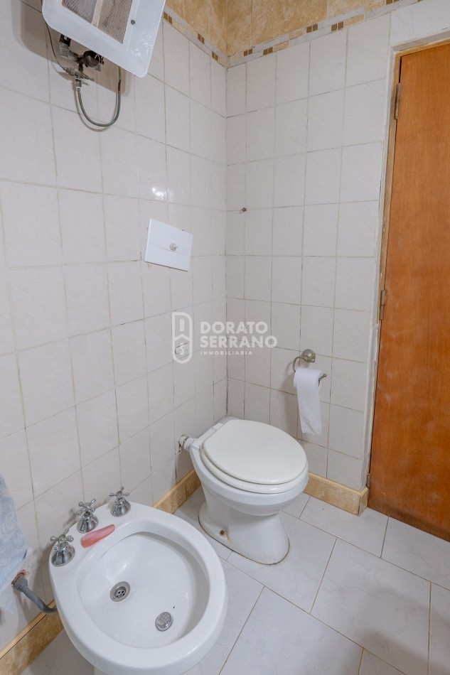 BONITA Y PRACTICA! FLORIDA / RESIDENCIAL!