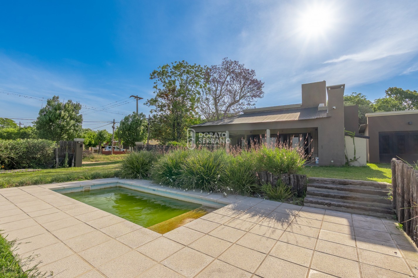 EXTRAORDINARIA! BARRIO GALVEZ - LAGUNA DE LOTTO.