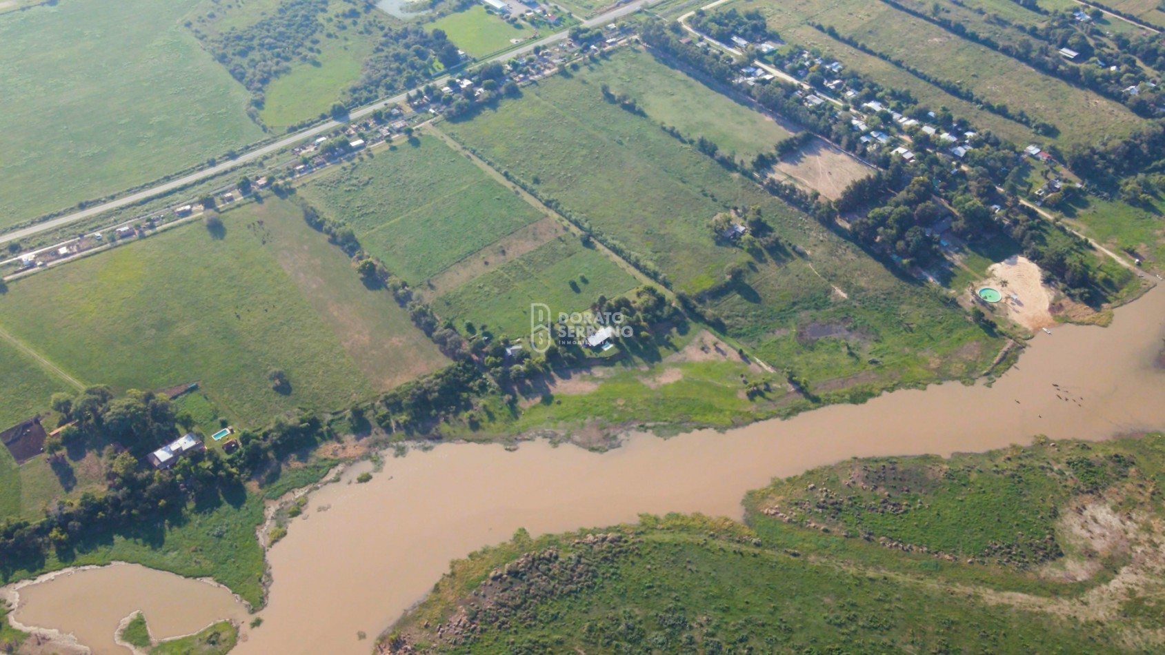 •	FINCA PREMIUM / DESVIO ARIJON / DE PELICULA! / 