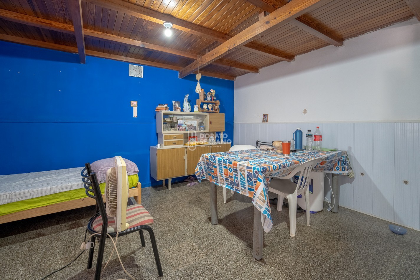 COMPLEJO DE 3 DEPTOS. CENTRICOS + PLUS: LOTE REMANENTE!  