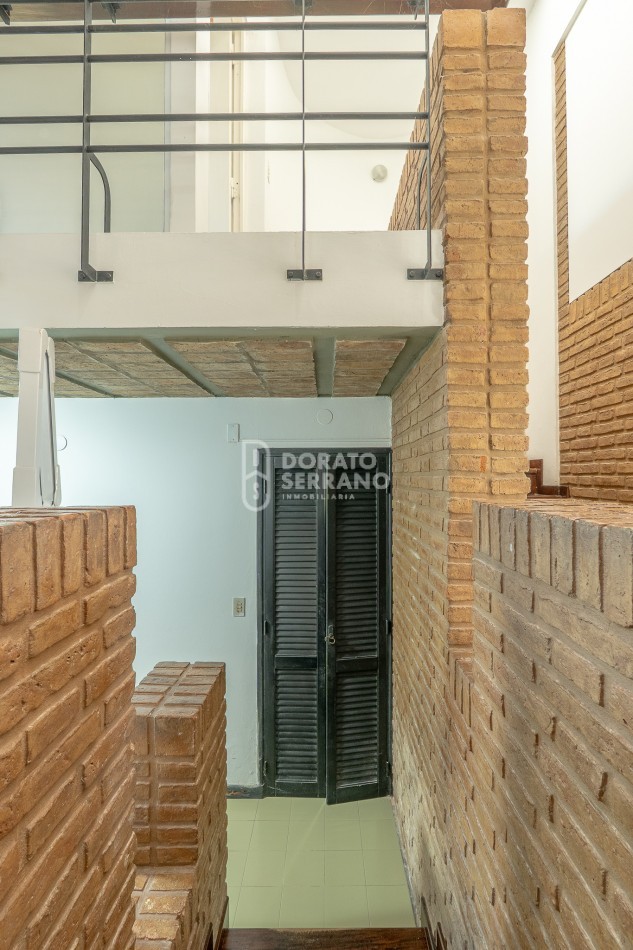 LOCAL & CONSULTORIO & OFICINA! O DEPTO!!!