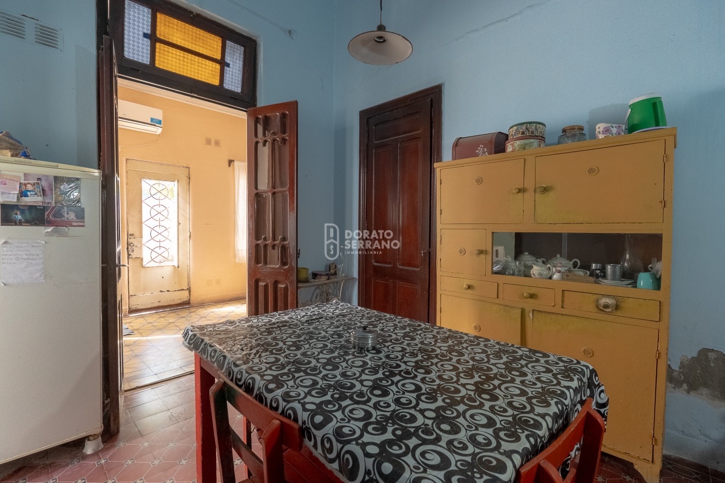 CASA ESTILO COLONIAL - TODOS LOS SERVICIOS!