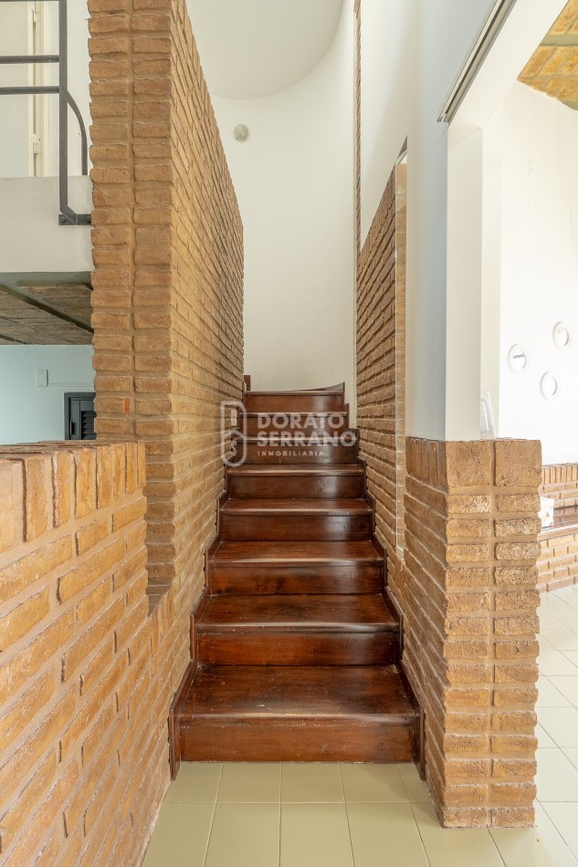 LOCAL & CONSULTORIO & OFICINA! O DEPTO!!!