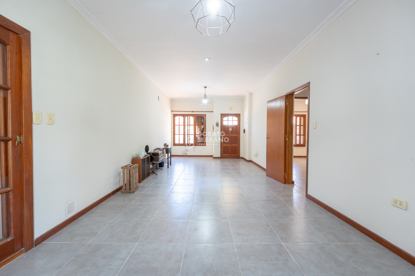 CASA LISTA PARA HABITAR! TODOS LOS SERVICIOS!