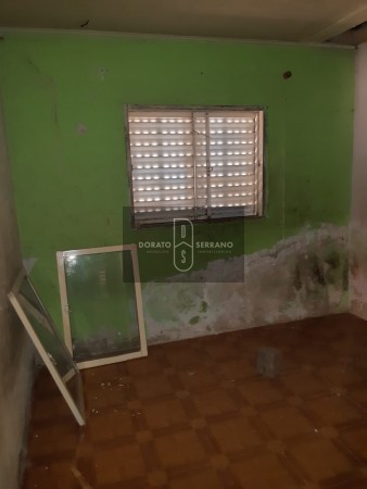 VIVIENDA ECONOMICA A RESTAURAR FRENTE A "LA RURAL" - OPORTUNIDAD!