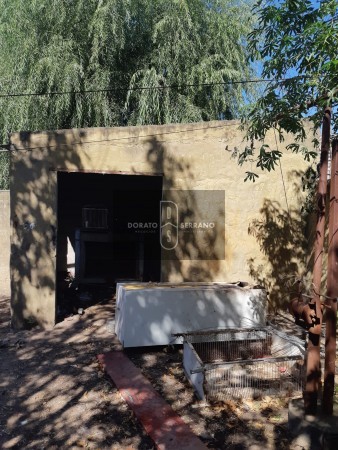 VIVIENDA ECONOMICA A RESTAURAR FRENTE A "LA RURAL" - OPORTUNIDAD!