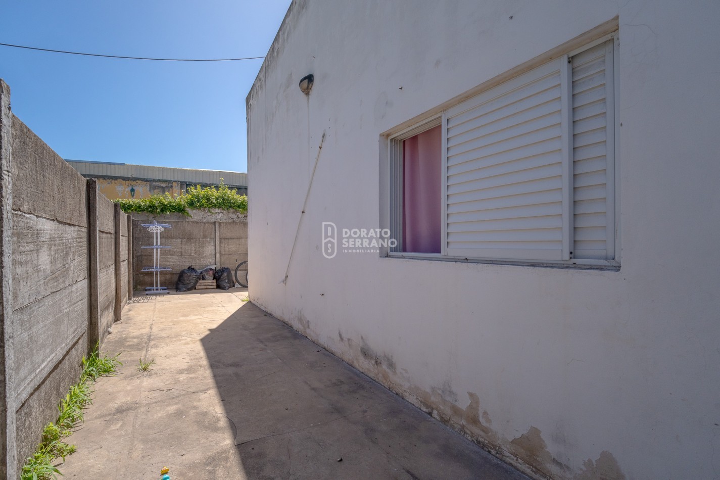 COMPLEJO DE 3 DEPTOS. CENTRICOS + PLUS: LOTE REMANENTE!  