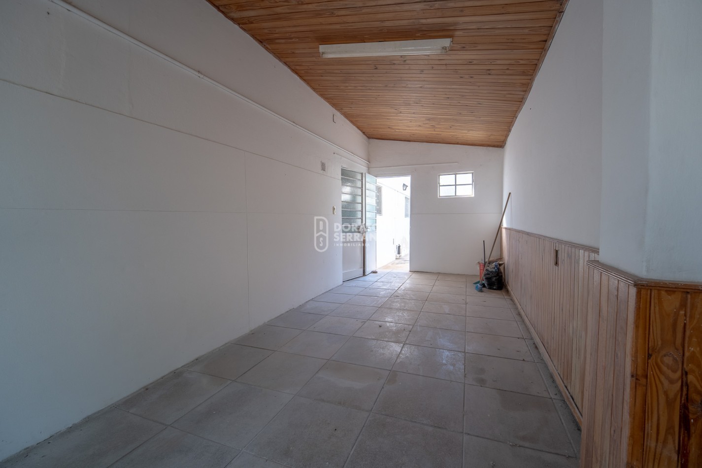 COMPLEJO DE 3 DEPTOS. CENTRICOS + PLUS: LOTE REMANENTE!  