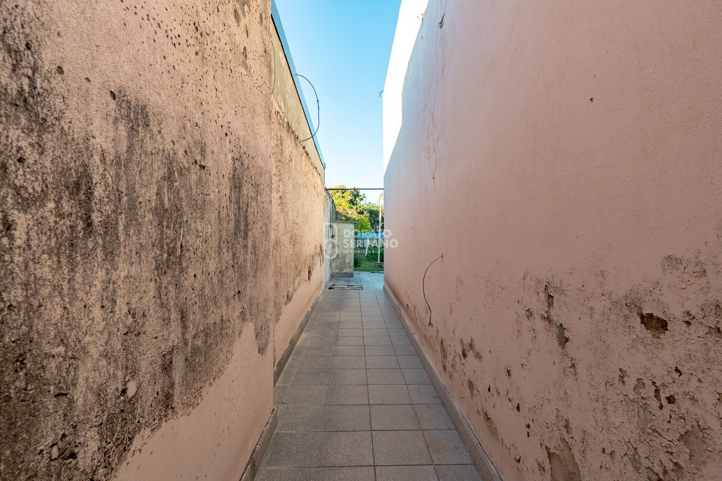 CASA + 500 m2 DE LOTE - BARRIO PROGRESO!