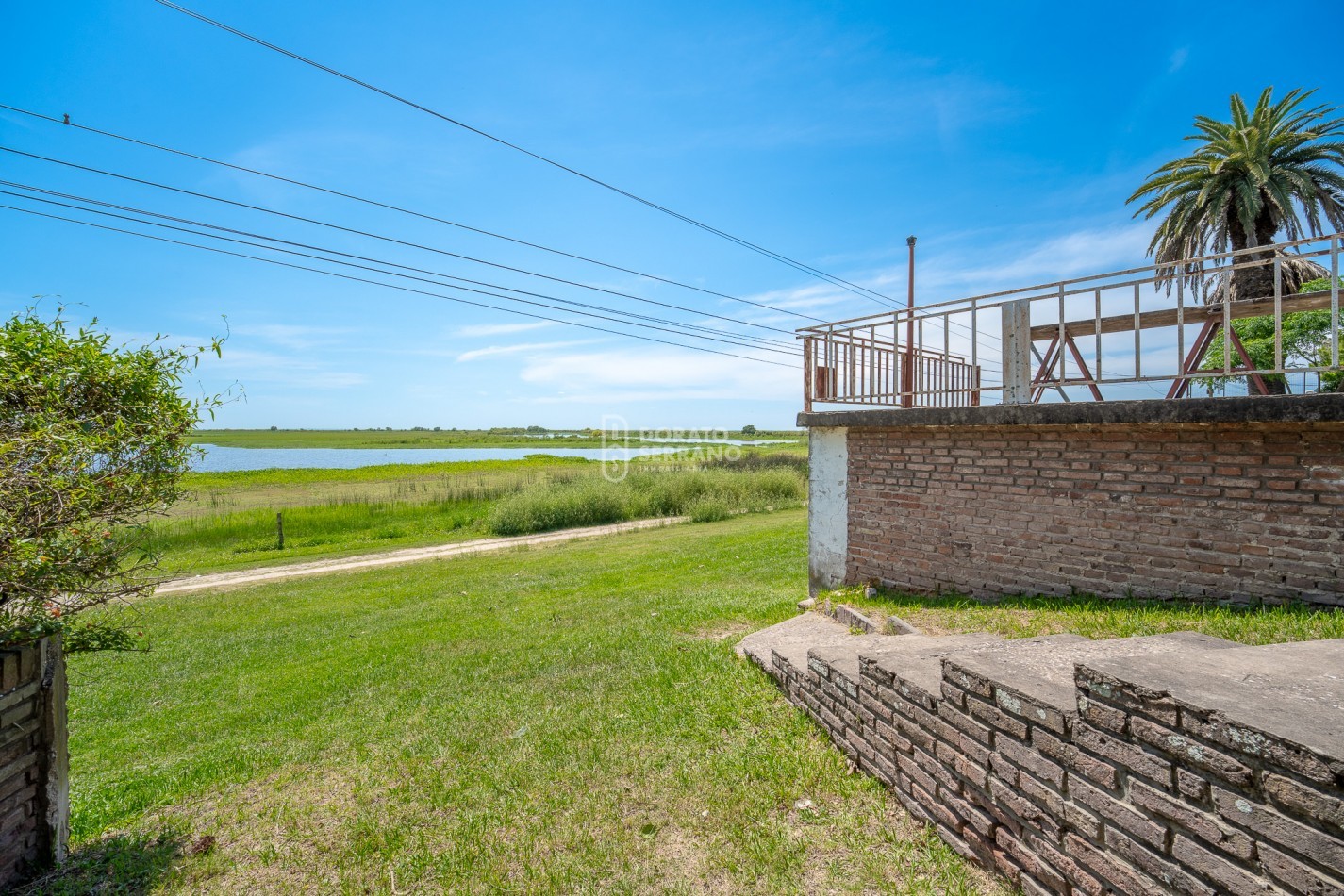 VOLVER A BRILLAR! NOTABLE PROPIEDAD EN EL RIO!