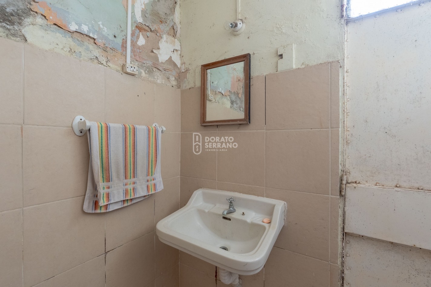 LOTE + CASA A DEMOLER O RECICLAR