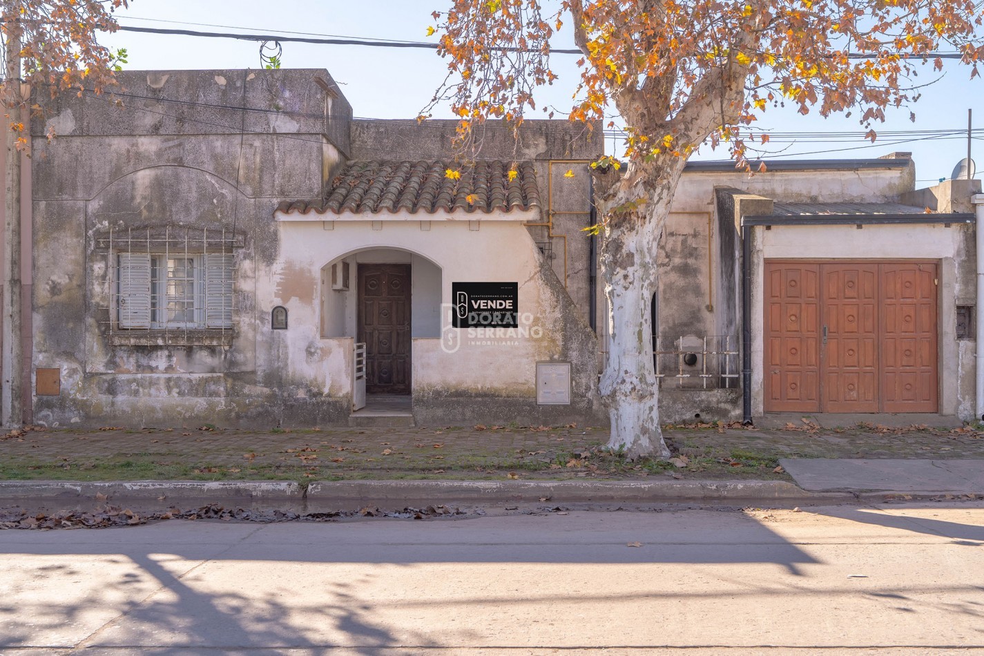 CASA A RECICLAR + GALPON NUEVO!
