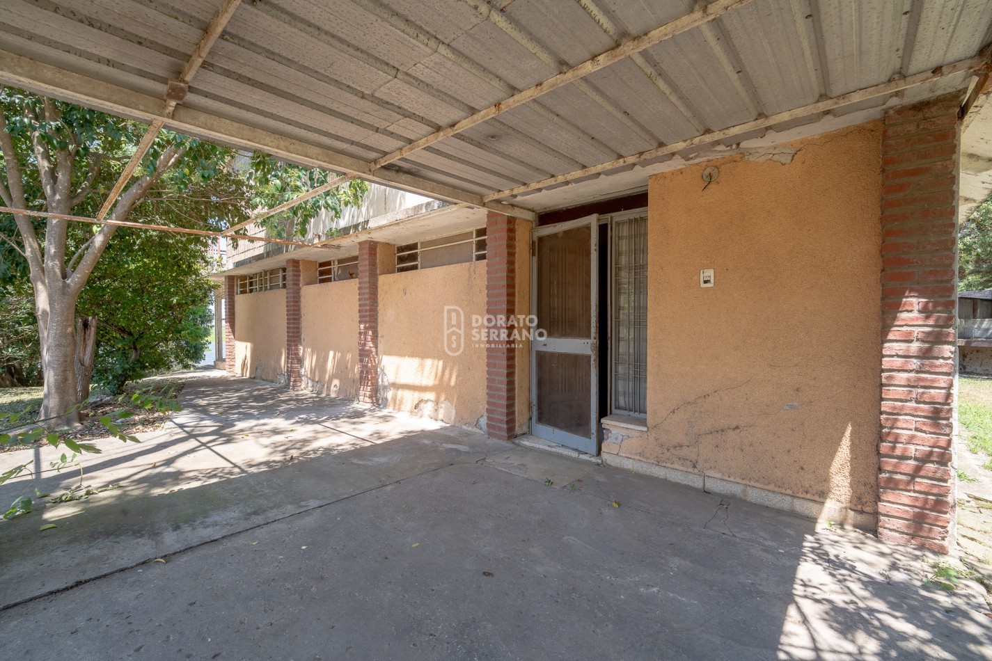 VOLVER A BRILLAR! NOTABLE PROPIEDAD EN EL RIO!