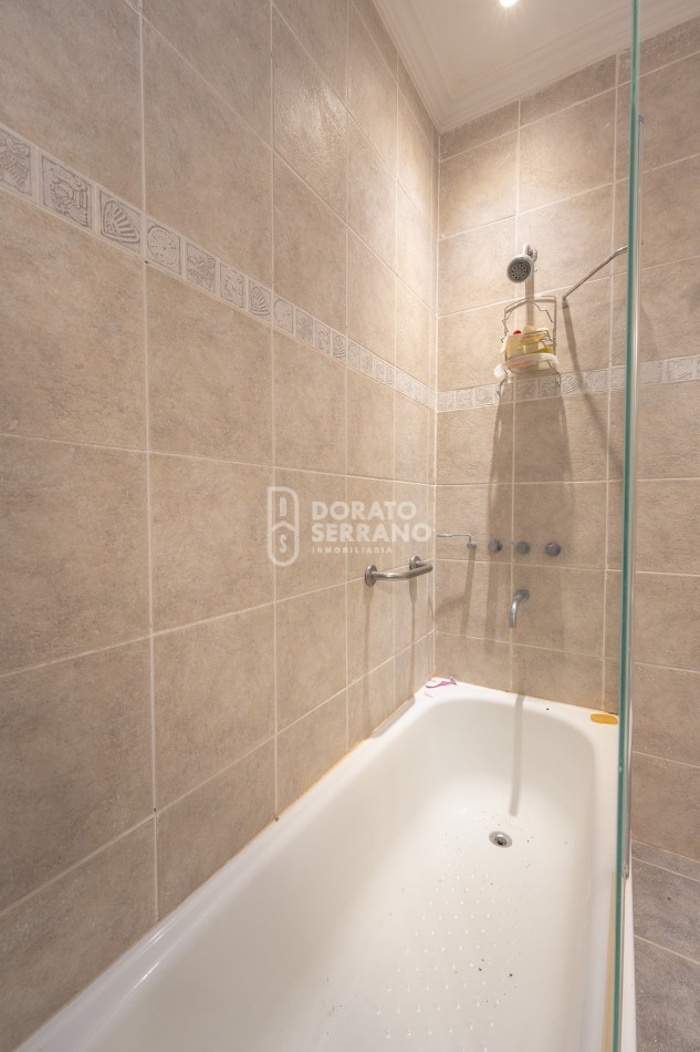 CASA LISTA PARA HABITAR! TODOS LOS SERVICIOS!