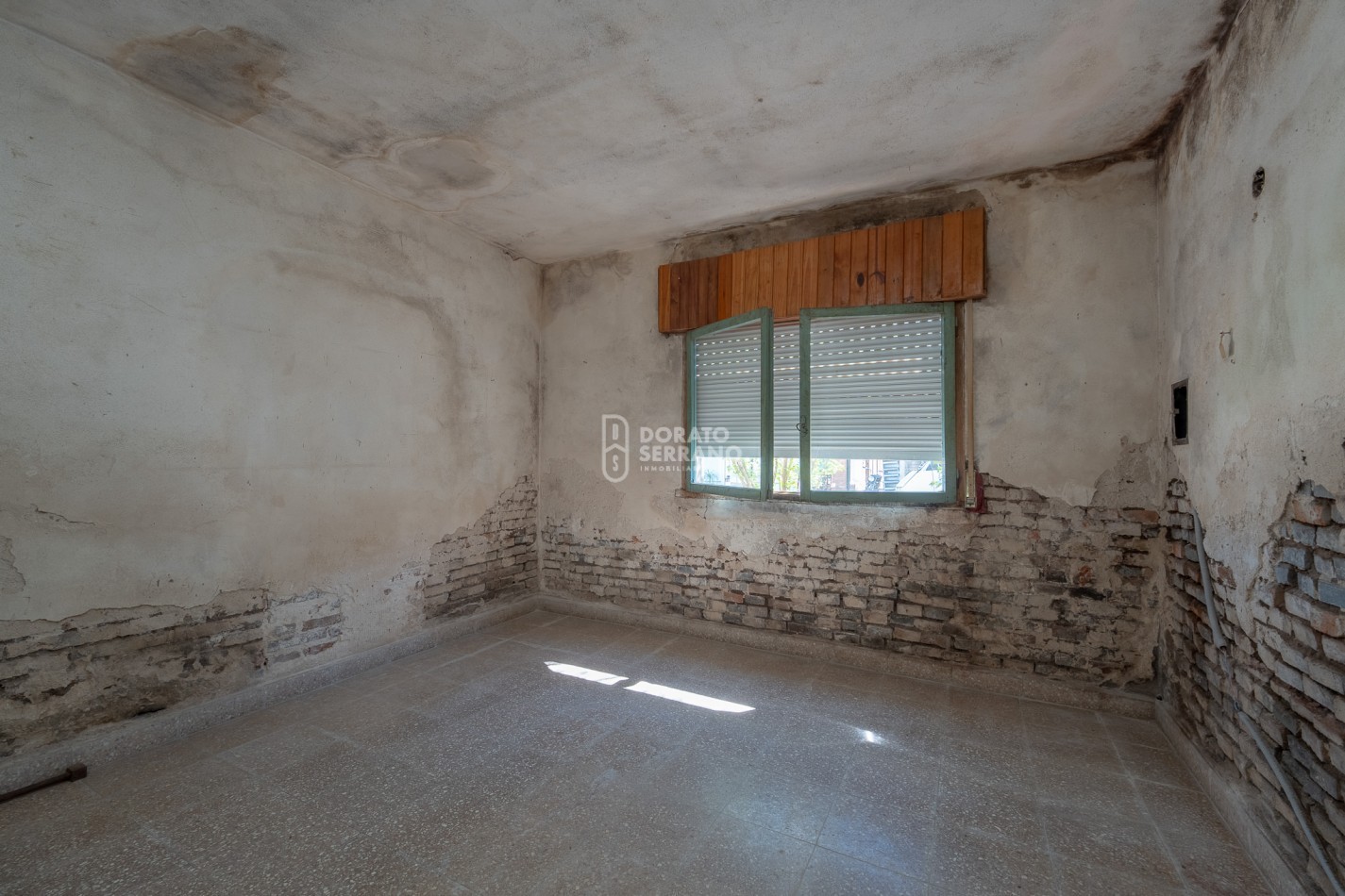 GRAN LOTE + CONSTRUCCION A RECUPERAR. 