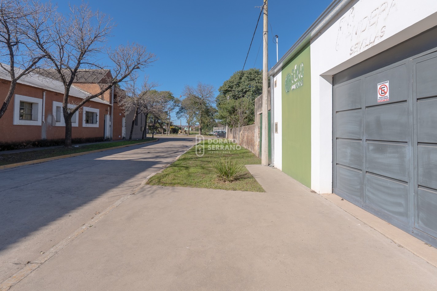 CASA A RECICLAR + GALPON NUEVO!