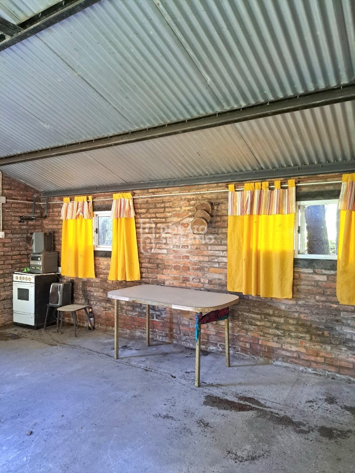 PUEBLO IRIGOYEN!  / 1.250 M2  + 2 CASAS + QUINCHO & PARQUE / 