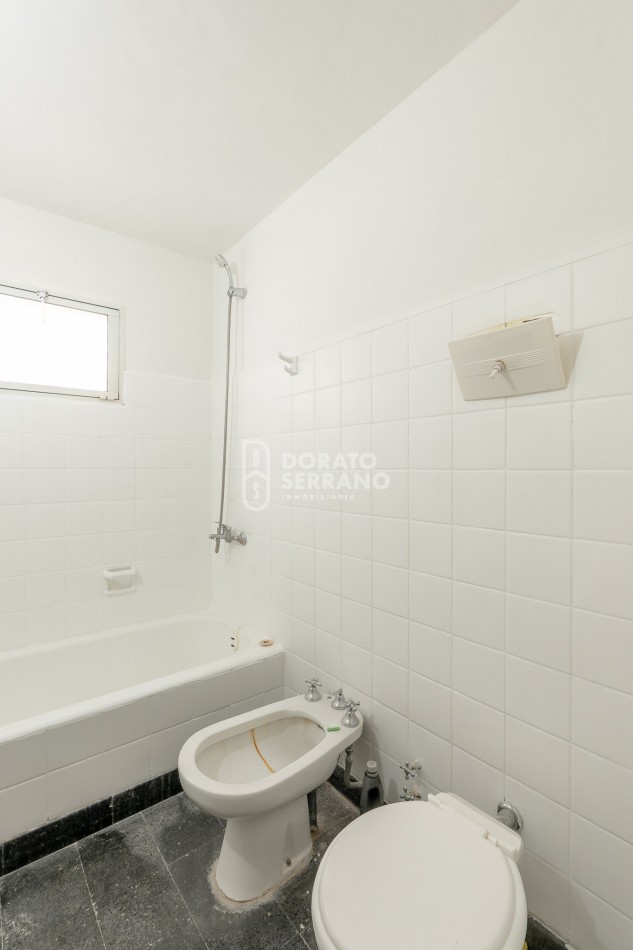 DEPTO. ROSARIO - AMPLIO Y SEÑORIAL.