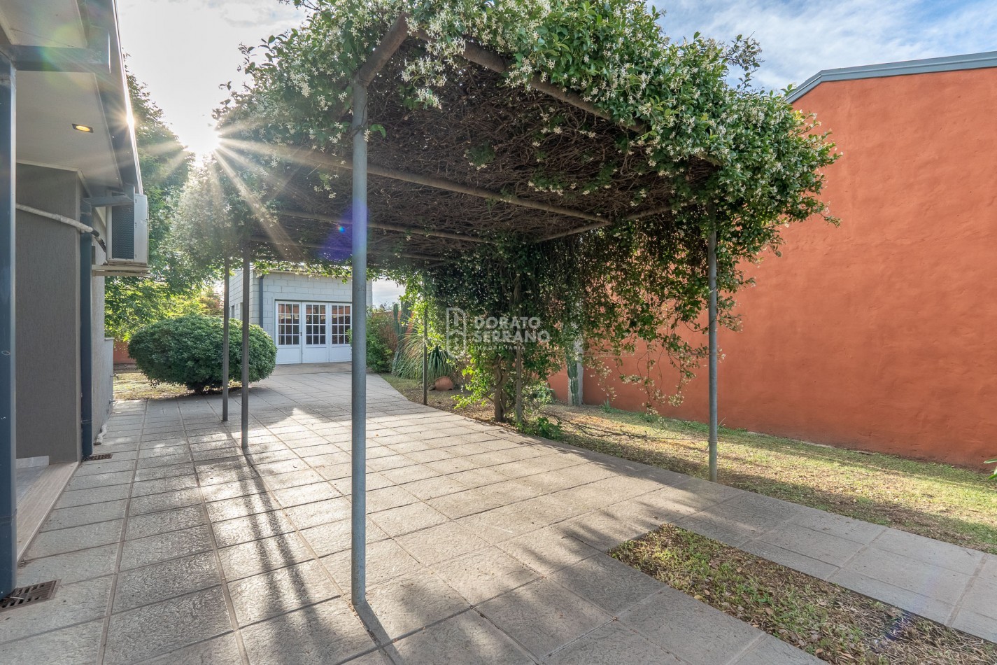 PARA DISTRUTAR YA! LOPEZ!