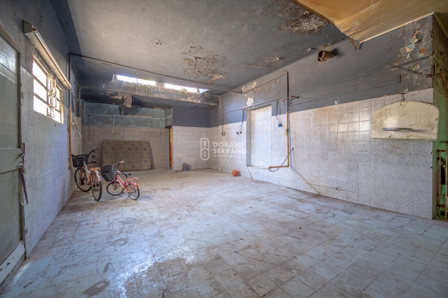 42 MTS. DE FRENTE EN ESQUINA! MAXIMAS POSIBILIDADES SOBRE 25 DE MAYO!