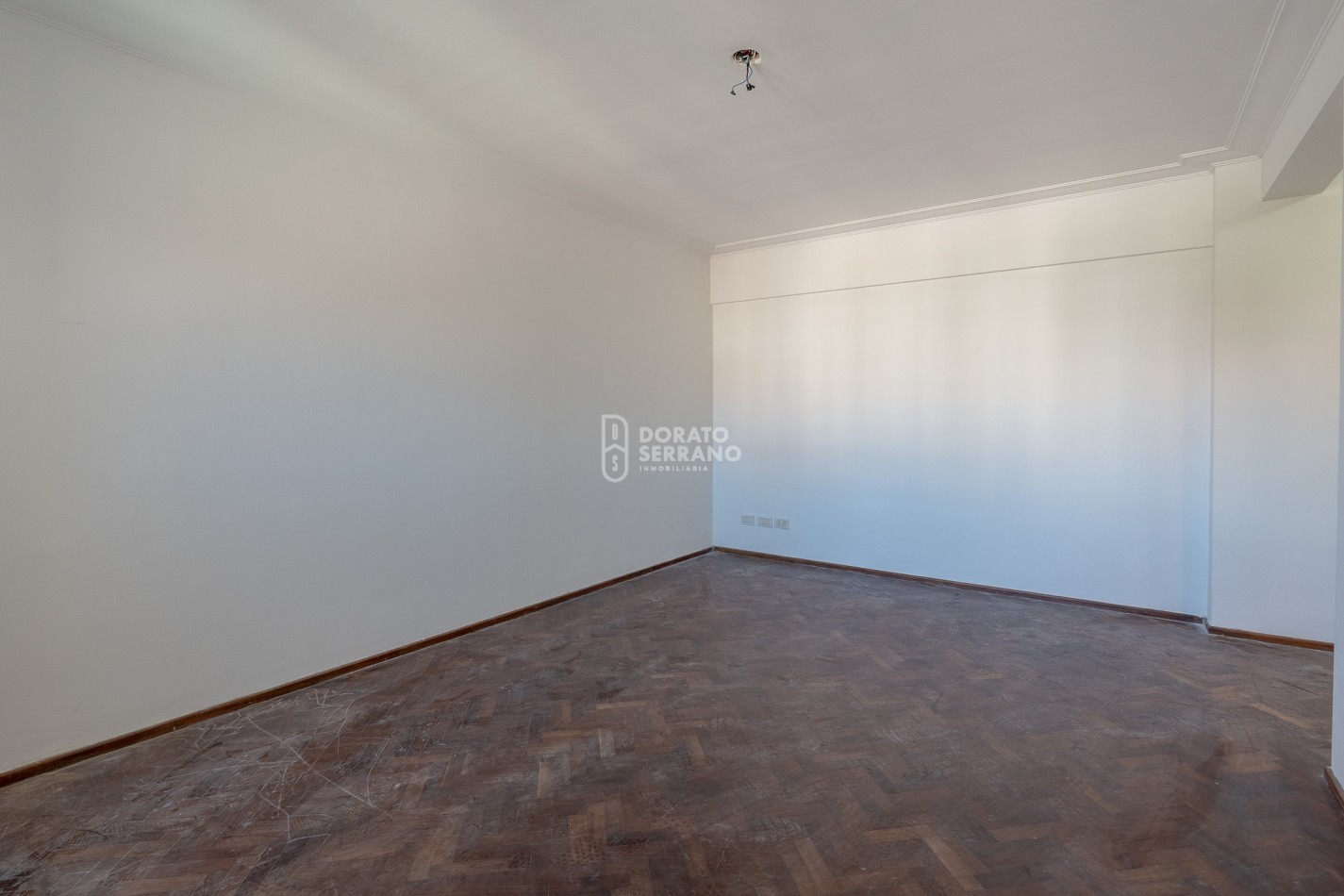 DEPTO. ROSARIO - AMPLIO Y SEÑORIAL.