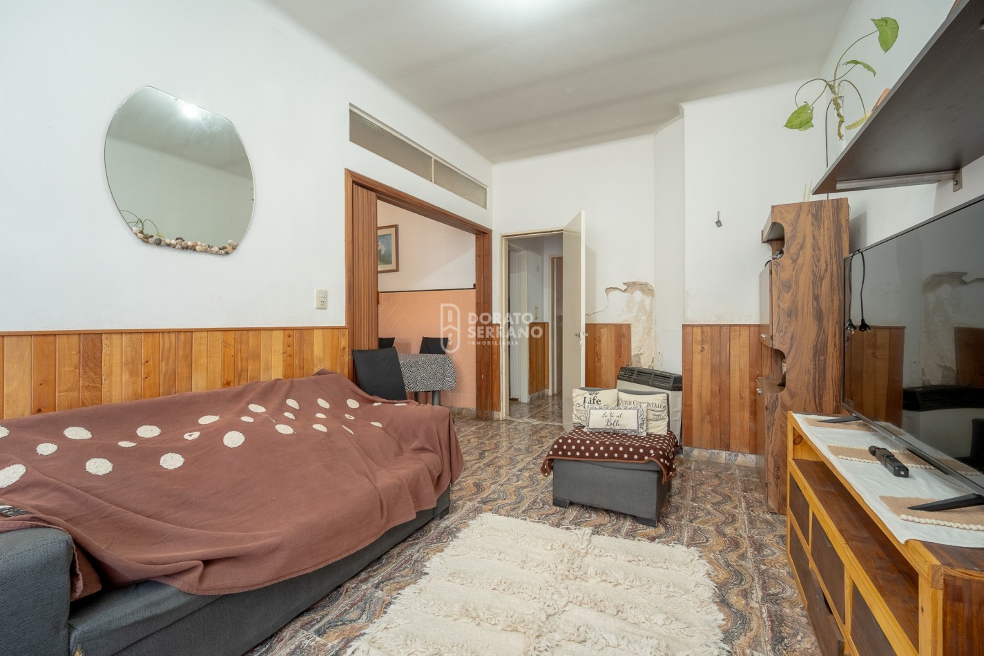 PRACTICA Y BIEN UBICADA! TODOS LOS SERVICIOS!