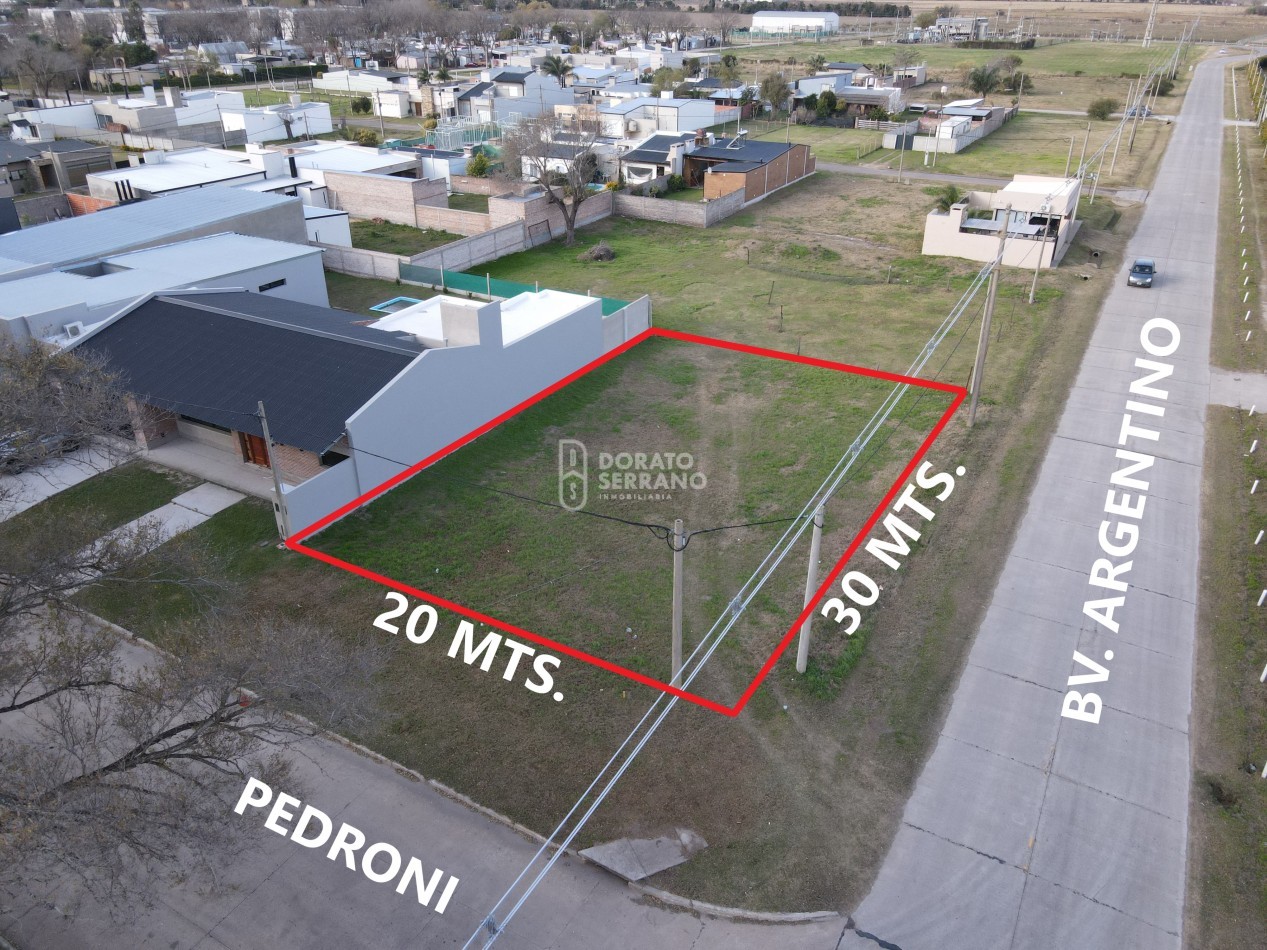 LOTE PERFECTO - ZONA RESIDENCIAL - TOPE DE GAMA.