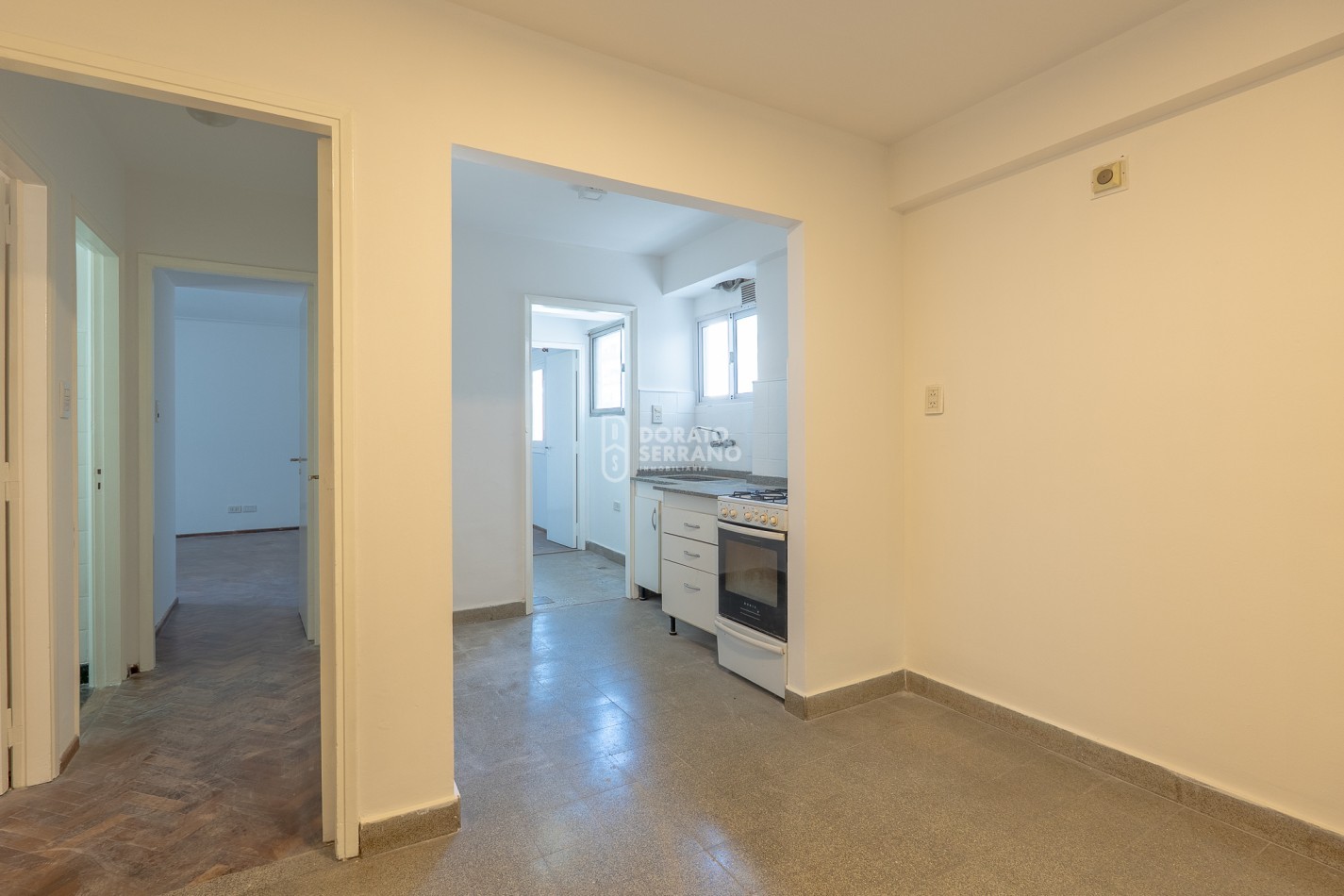 DEPTO. ROSARIO - AMPLIO Y SEÑORIAL.