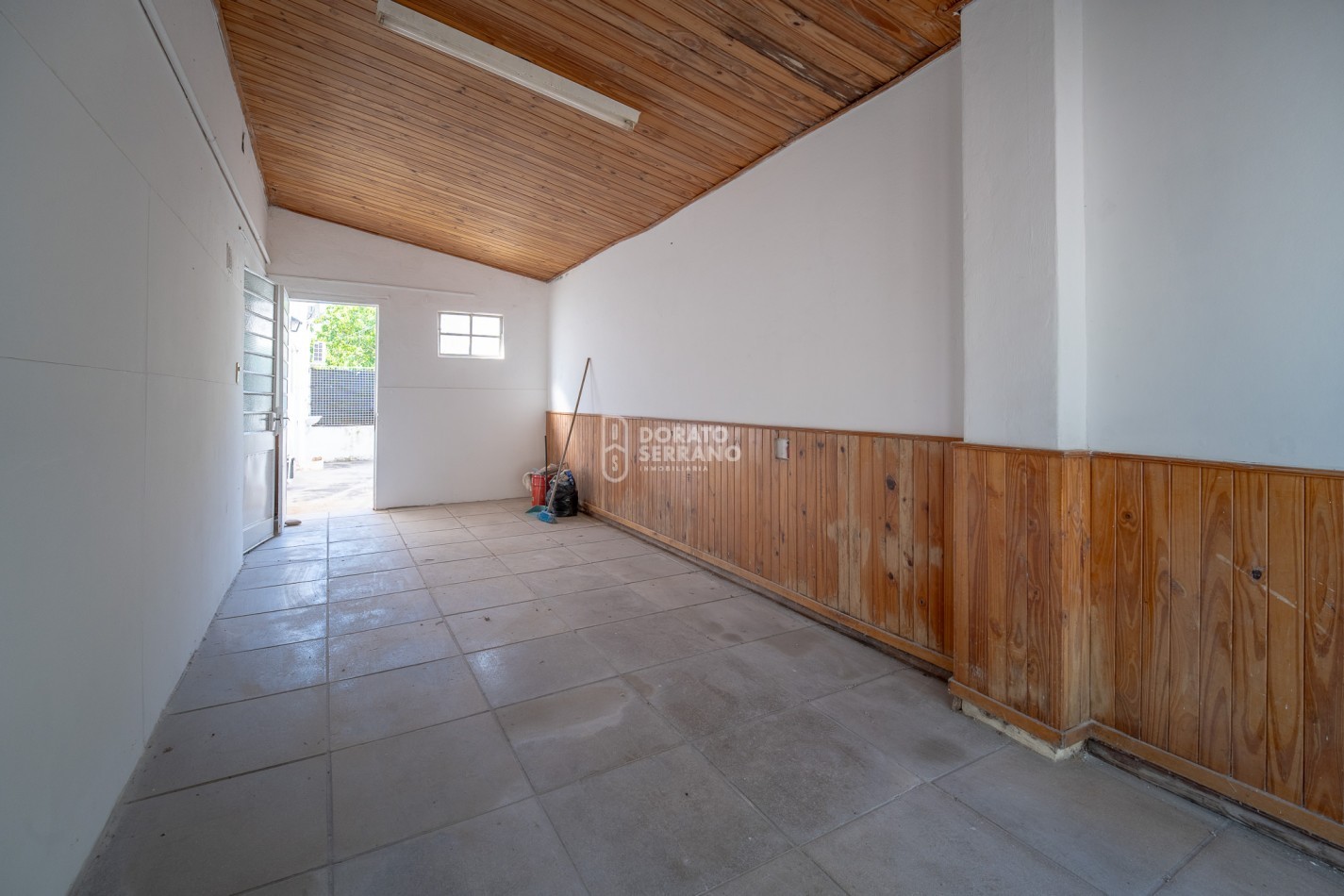 COMPLEJO DE 3 DEPTOS. CENTRICOS + PLUS: LOTE REMANENTE!  