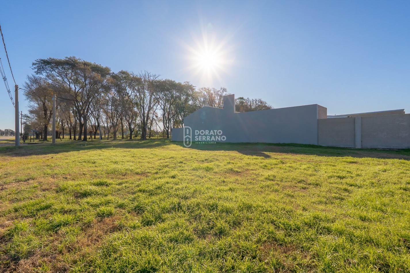 LOTE PERFECTO - ZONA RESIDENCIAL - TOPE DE GAMA.