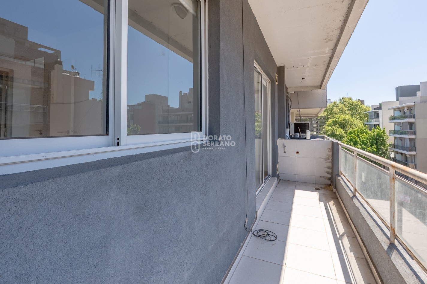 DEPTO. ROSARIO -  1 DORMITORIO - FRENTE & BALCON!