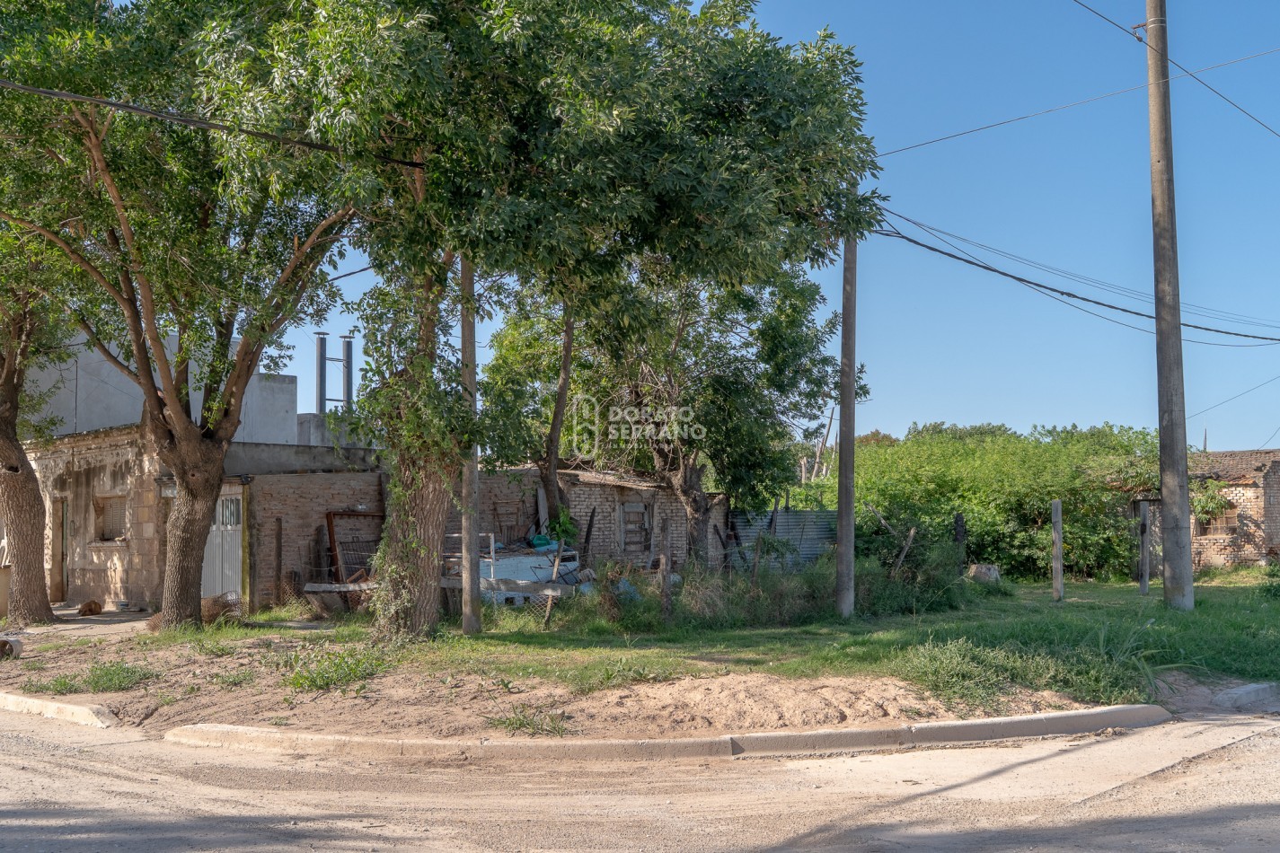 LOTE EN ESQUINA! 20X22,50 / 450 M2 -PERFECTO!