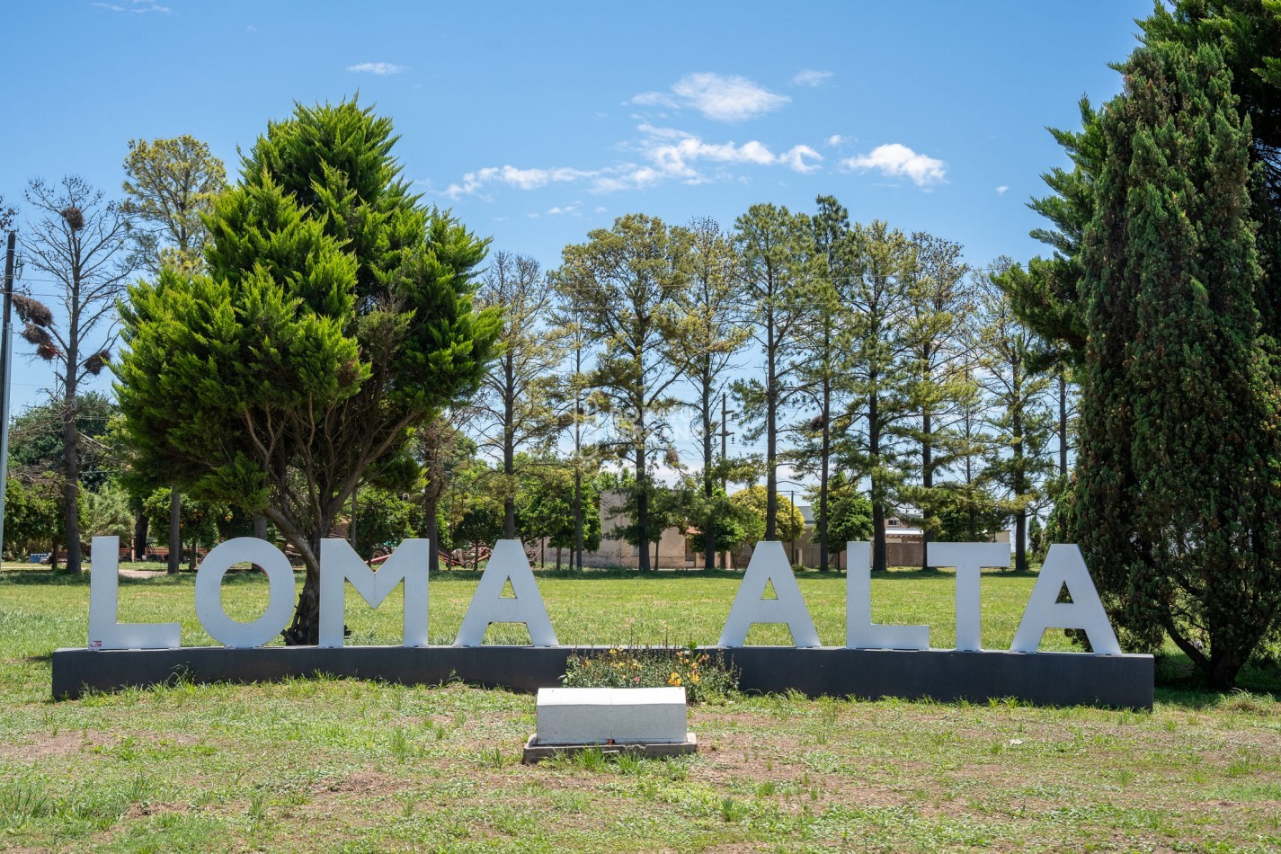 LOMA ALTA! PINTORESCA Y RECONOCIDA.